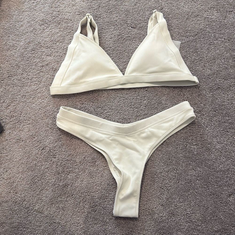 Cream ribbed bikini set